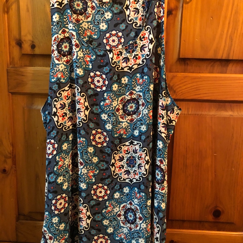 Loft sleeveless summer top